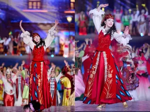 Yang Mi and Dilraba Dilmurat Lead CBiz Beauties in Lunar New Year Photoshoots - image 7