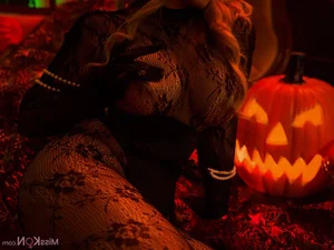 Gorgeous Halloween Witch Cosplay by Popular Chinese Cosplayer Mahua Mahua Jiang - image 115