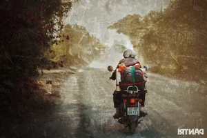 Artist Dang Ai Viet: A Journey to Portray 3,000 Heroic Vietnamese Mothers - image 3