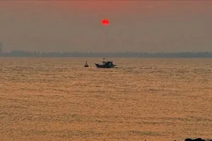Exploring Song Ngu Island: A Peaceful Sunset Escape in Cua Lo - image 7