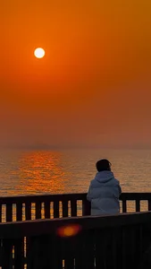 Exploring Song Ngu Island: A Peaceful Sunset Escape in Cua Lo - image 2