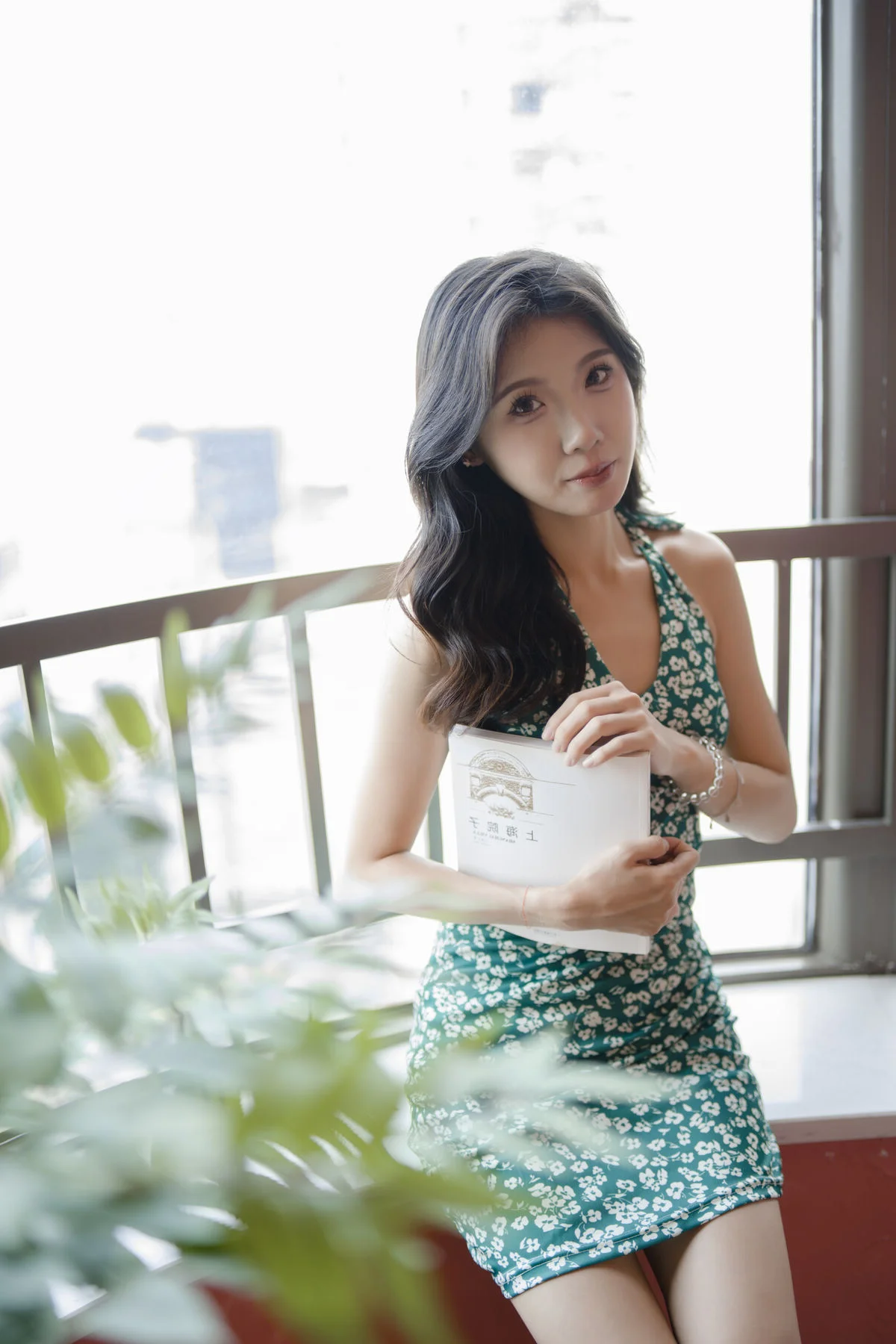YiTuYu Art Language Vol.9591 Juan Juan 33P Photo Gallery