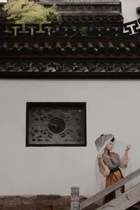 Artistic Expression in Art Language Vol.6169: A Feature on Xuan Miao Bu Miao Miao - image 2