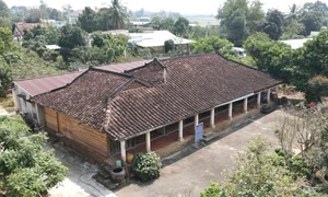 What Makes This Century-Old House in Binh Duong So Astonishing? - image 3