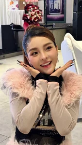 Vietnamese Celebrity News: Hoai Linh's Brother Robbed in Europe and Dong Anh Quynh's New Romance - image 8