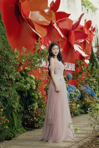 Beautiful Lo Lem Transforms into a Fairy Tale Princess in Forest Photoshoot - image 7