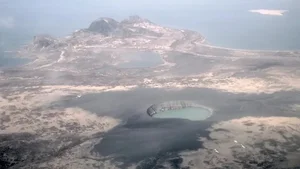 The Mystery of Alaska's Perfect Circular Crater: A Geological Enigma - image 3
