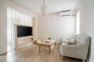 Smart Interior Design Ideas to Maximize Small Living Spaces Beautifully - image 2