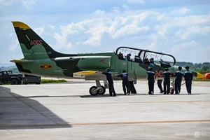 New L39-NG Training Aircraft Squadron Debuts in Major National Celebration - image 8