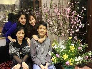 Vietnamese Superstar Chi Pu Proudly Shares Photos of Her Family Members in the Military - image 5