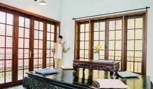 Inside the Luxurious 500m2 Mansion of Singer Long Nhat in Hue - image 8