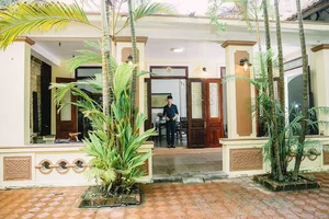 Inside the Luxurious 500m2 Mansion of Singer Long Nhat in Hue - image 0