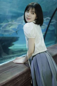 Stunning Visuals in YiTuYu Art Language Vol.4911 Featuring Yu Yi Ke - image 1