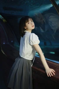 Stunning Visuals in YiTuYu Art Language Vol.4911 Featuring Yu Yi Ke - image 18