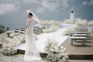 Couple Reveals Why They Chose a Unique Wedding in the Clouds - image 3