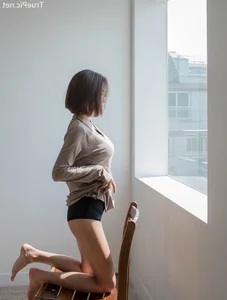 Korean Model An Seo Rin Captivates in Latest Swimwear Studio Photoshoot - image 31