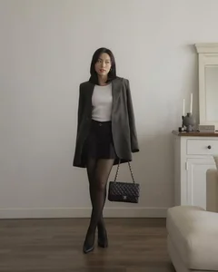 Chic Styling Tips from the Girlfriend of Vietnam’s Youngest Captain - image 3