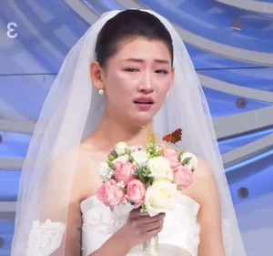 A Miraculous Wedding Moment: The Symbolic Butterfly and a Promise Kept from Beyond - image 0
