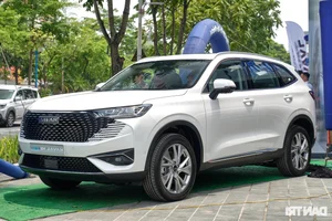 Chinese Car Strategy in Vietnam: High Launch Prices and Sharp Discounts - image 1