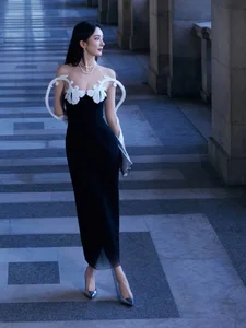 Yang Mi Captivates Paris Fashion Week with Her Versatile and Stunning Looks - image 7