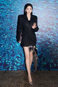 Yang Mi Captivates Paris Fashion Week with Her Versatile and Stunning Looks - image 22