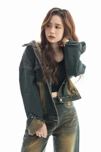 Cris Phan's Wife Mai Quynh Anh Rocks a Bold and Edgy Streetwear Style - image 6