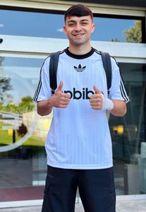Dynamic and Stylish Fashion Trends of Spanish National Football Players - image 7