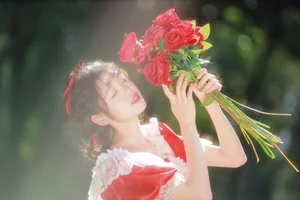 YiTuYu Art Language Vol.9848: Elegant Portrait Series Featuring Fish-Lam - image 5