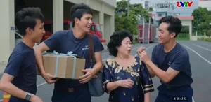 Đi về phía lửa Episode 3: Family Tensions and Workplace Drama Escalate - image 1