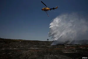 Europe Faces Devastating Wildfires Amidst Extreme Climate Challenges and Record Temperatures - image 8