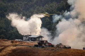Europe Faces Devastating Wildfires Amidst Extreme Climate Challenges and Record Temperatures - image 0