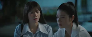 Hoa Sua Ve Trong Gio Episode 13: Intense Family Drama Unfolds - image 11