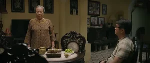 Hoa Sua Ve Trong Gio Episode 13: Intense Family Drama Unfolds - image 6