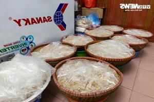 Phu Thuong Sticky Rice Wine: Traditional Preparations for Dragon Boat Festival - image 10
