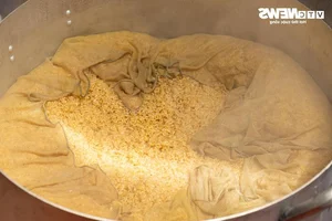 Phu Thuong Sticky Rice Wine: Traditional Preparations for Dragon Boat Festival - image 7
