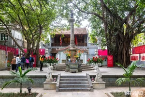 Discovering Century-Old Artifacts Near Hanoi’s Hoan Kiem Lake - image 9