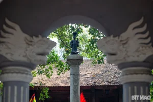 Discovering Century-Old Artifacts Near Hanoi’s Hoan Kiem Lake - image 6