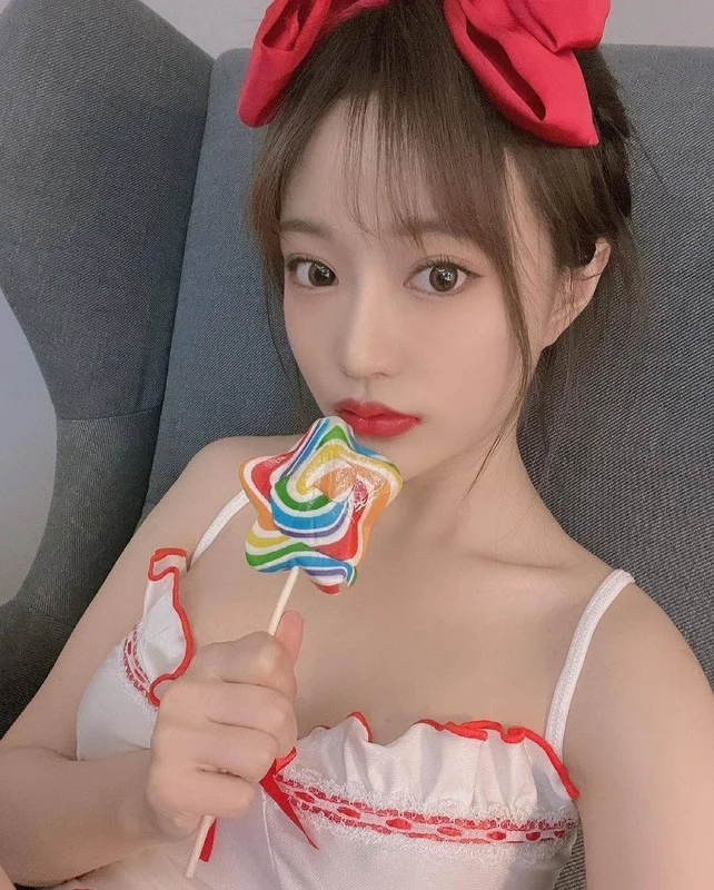 Popular Female Streamer Faces Heavy Penalties After Controversial Live Stream Incident