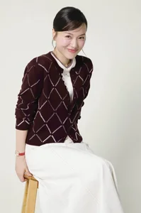 Why Is Famous Lifestyle Blogger Le Ha Truc Trending? Unpacking the Recent Social Media Buzz - image 4