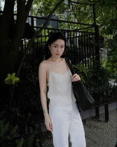 Why Is Famous Lifestyle Blogger Le Ha Truc Trending? Unpacking the Recent Social Media Buzz - image 0