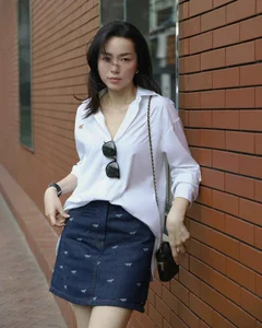 Why Is Famous Lifestyle Blogger Le Ha Truc Trending? Unpacking the Recent Social Media Buzz - image 3