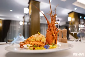 Experiencing Luxury: A 2-Day 1-Night 5-Star Cruise in Lan Ha Bay - image 3