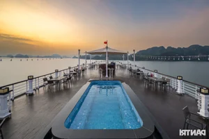 Experiencing Luxury: A 2-Day 1-Night 5-Star Cruise in Lan Ha Bay - image 8