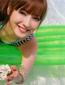 Nozomi Sasaki: Celebrating the Timeless Beauty of Japan’s Beloved Icon - image 17