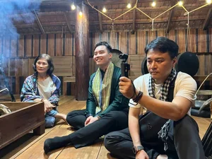 Am Sac Viet Nam Celebrating Traditional Vietnamese Folk Music Heritage - image 5