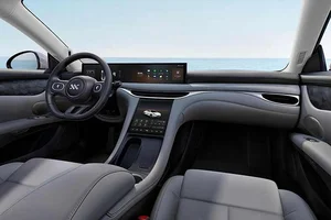 MG IM5 Coming Soon: Can It Compete with the Toyota Camry in Vietnam? - image 2