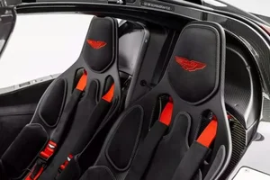 Up Close with the Aston Martin Valkyrie: High Tech and High Price - image 4