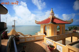 Breathtaking Ocean View Temples You Must Visit in Vietnam - image 7