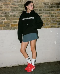 Romeo Beckham's New Romance: Spotlight on His Talented DJ Girlfriend - image 0
