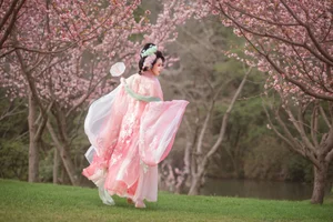 YiTuYu Art Language Vol.10612 Elegant 35-Photo Set of Liu Liu - image 3